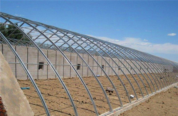 青島平度龍翔日光溫室施工